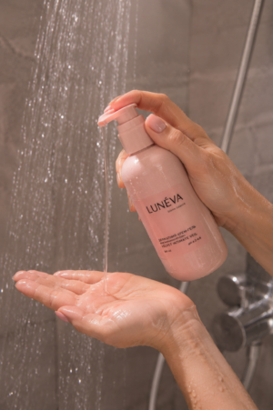 LUNÉVA Intimate Care — крем-гель для інтимної гігієни, 350 мл